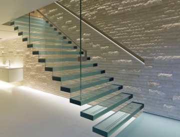 ESCADAS DE VIDRO